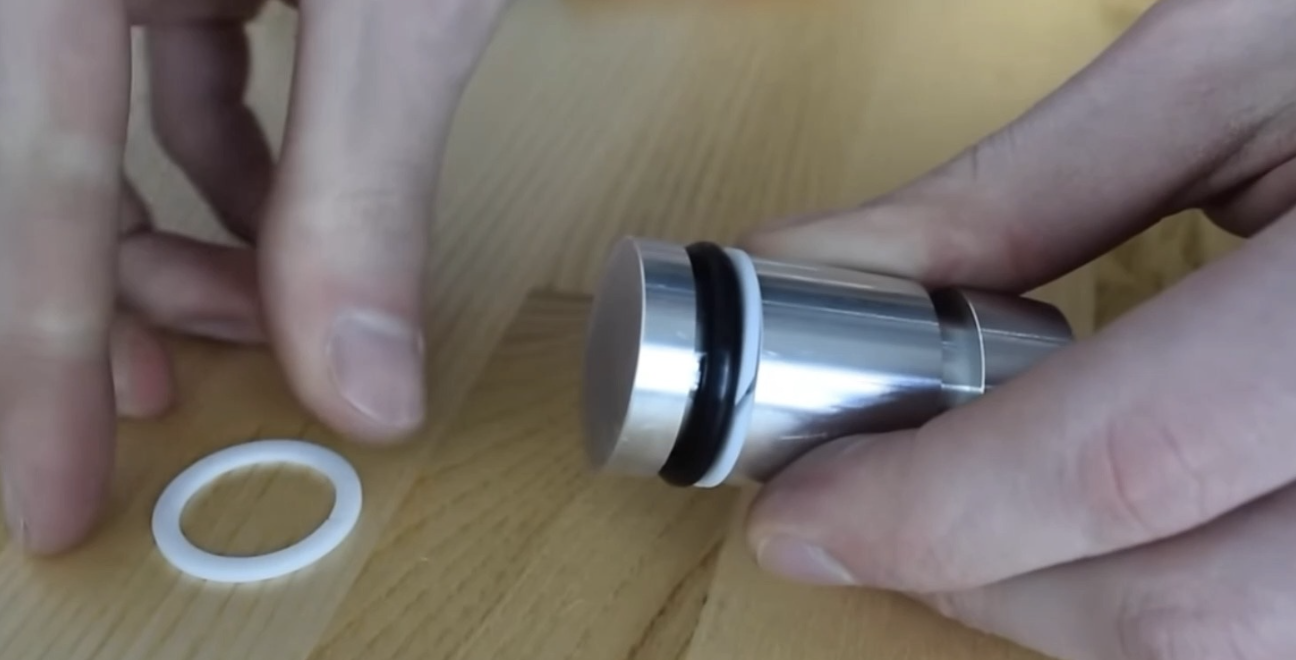 APLICAÇÃO DE VECADOR DE O-RING